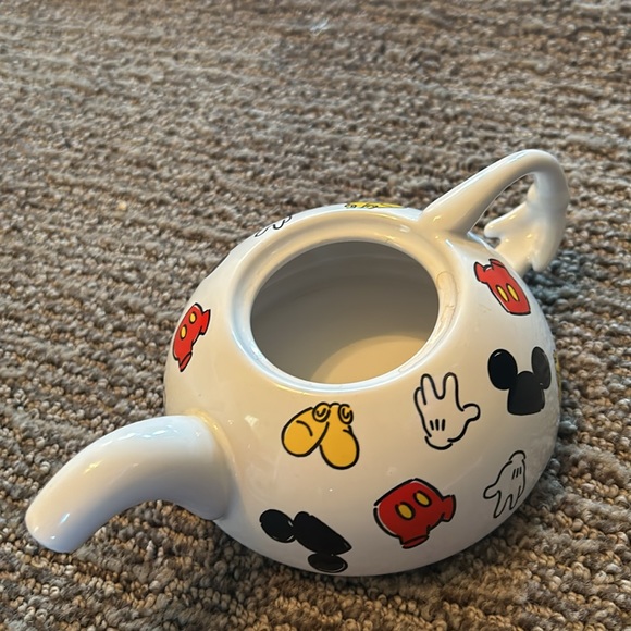 Walt Disney Mickey Mouse Tea Cup and Saucer - Picture 8 of 13